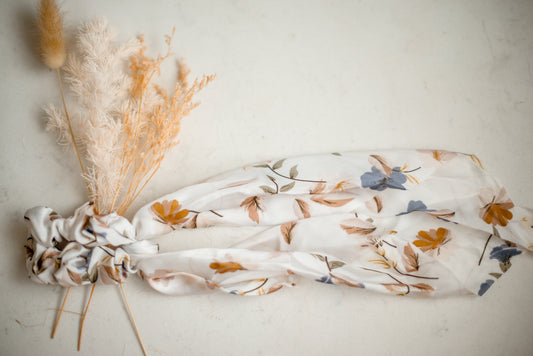Scrunchie Scarf - White with Floral Pattern