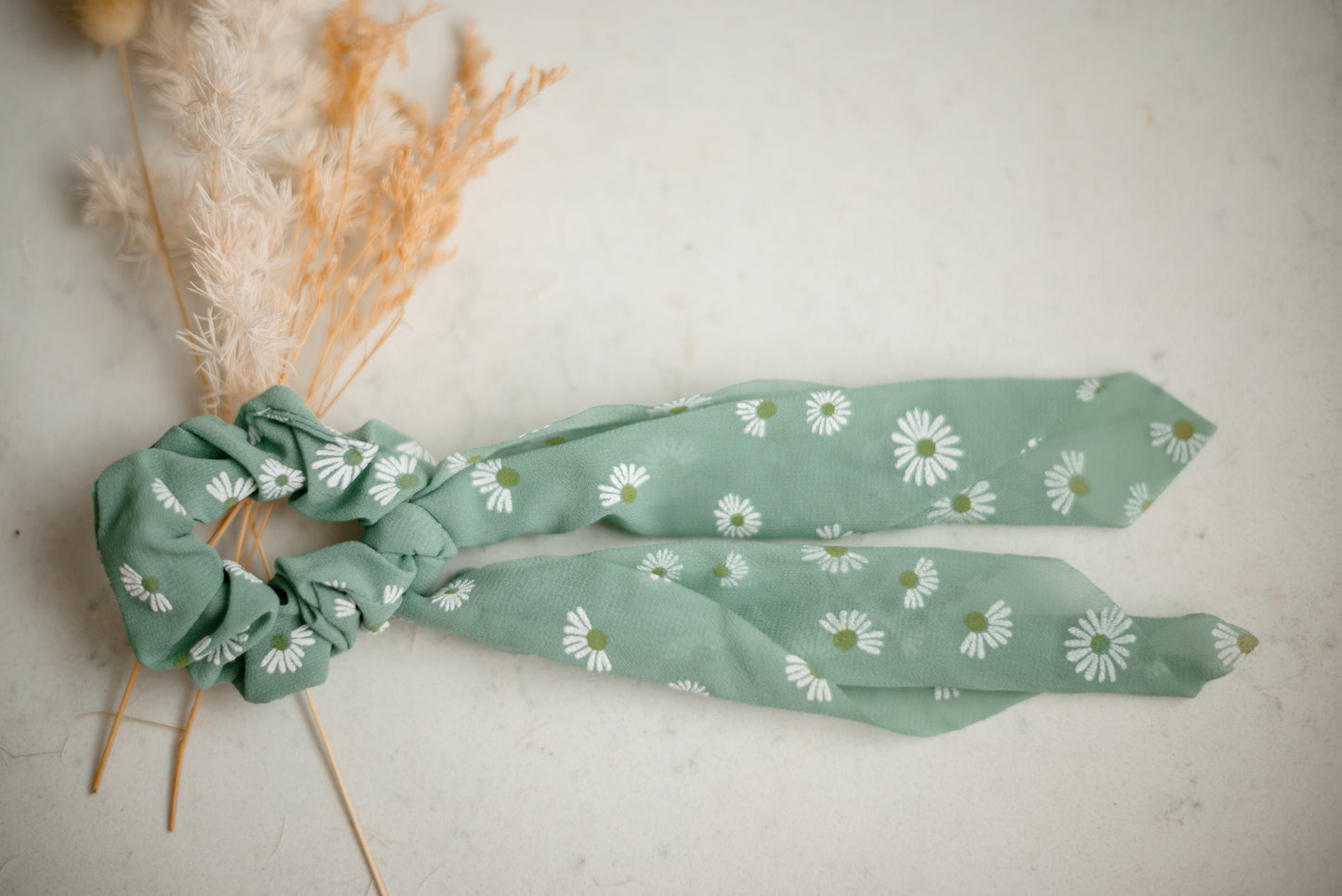 Scrunchie Scarf - Green Sunflowers