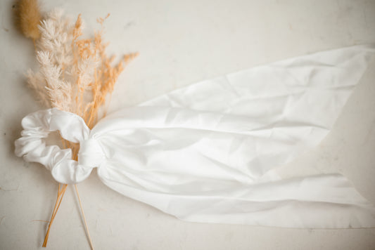 Scrunchie Scarf - White
