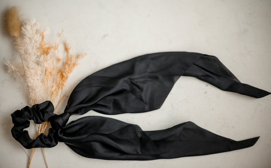 Scrunchie Scarf - Black