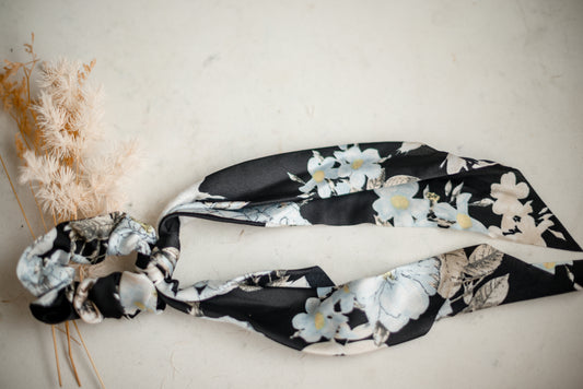 Scrunchie Scarf - Black Floral