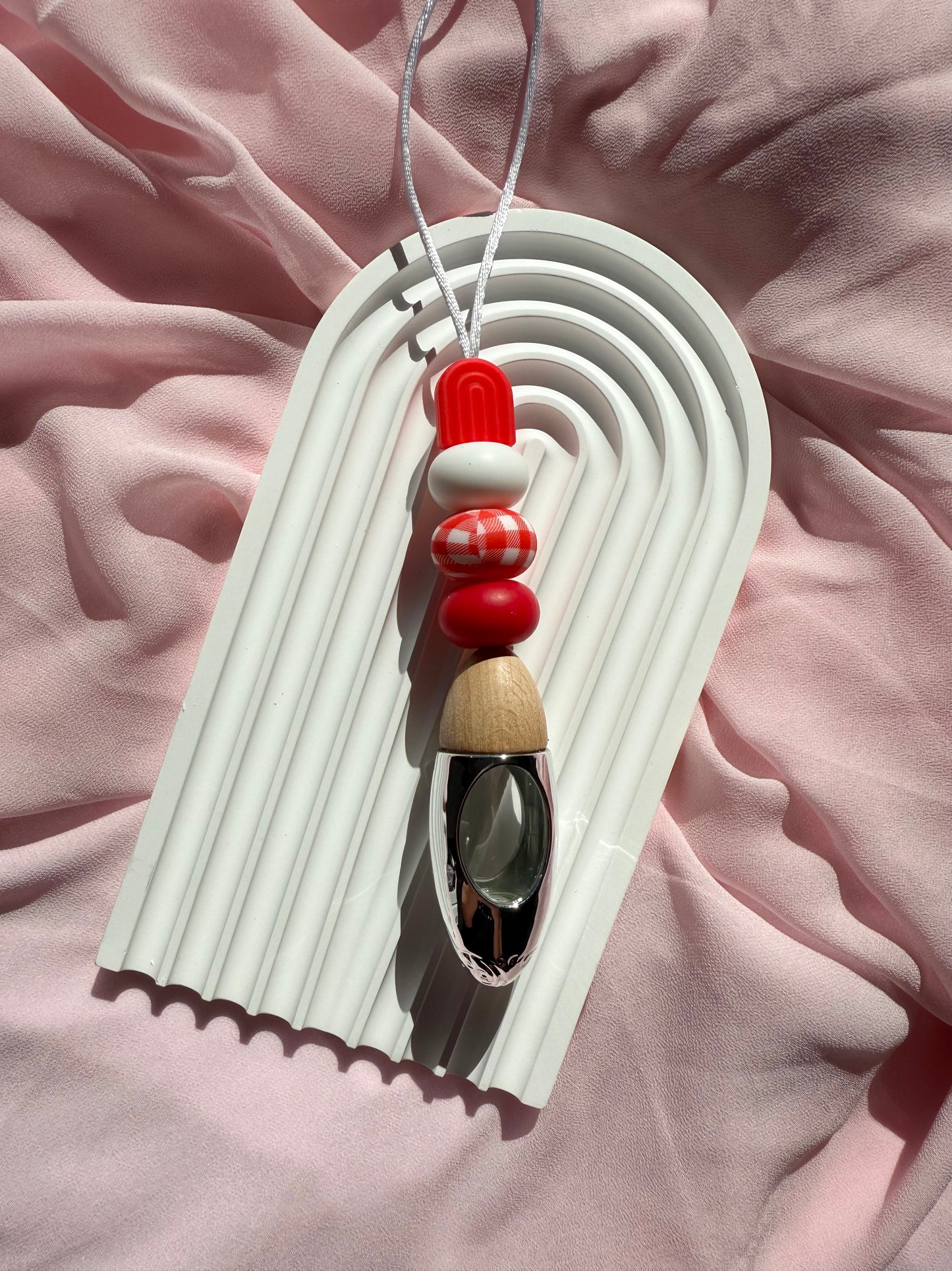 Hanging Diffuser - Red Arch - Silver Base