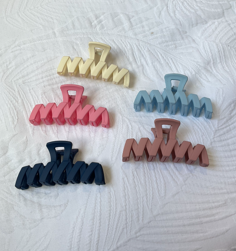 Hair Claw - Large - Pink
