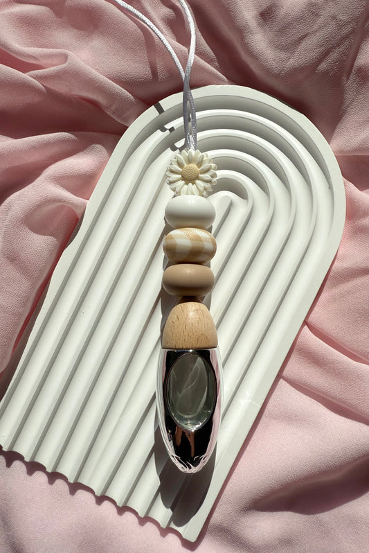 Hanging Diffuser - Beige Daisy - Silver Base