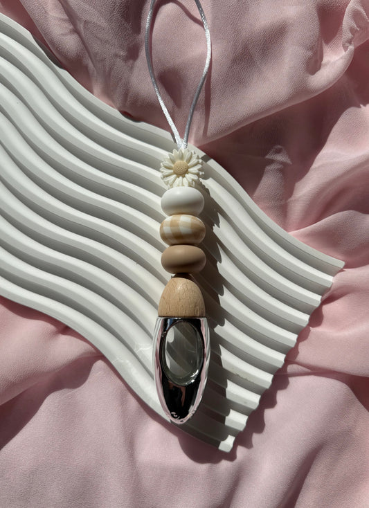 Hanging Diffuser - Beige Daisy - Silver Base