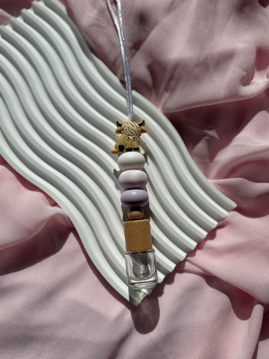 Hanging Diffuser - Purple Highland Cow - Circle Base