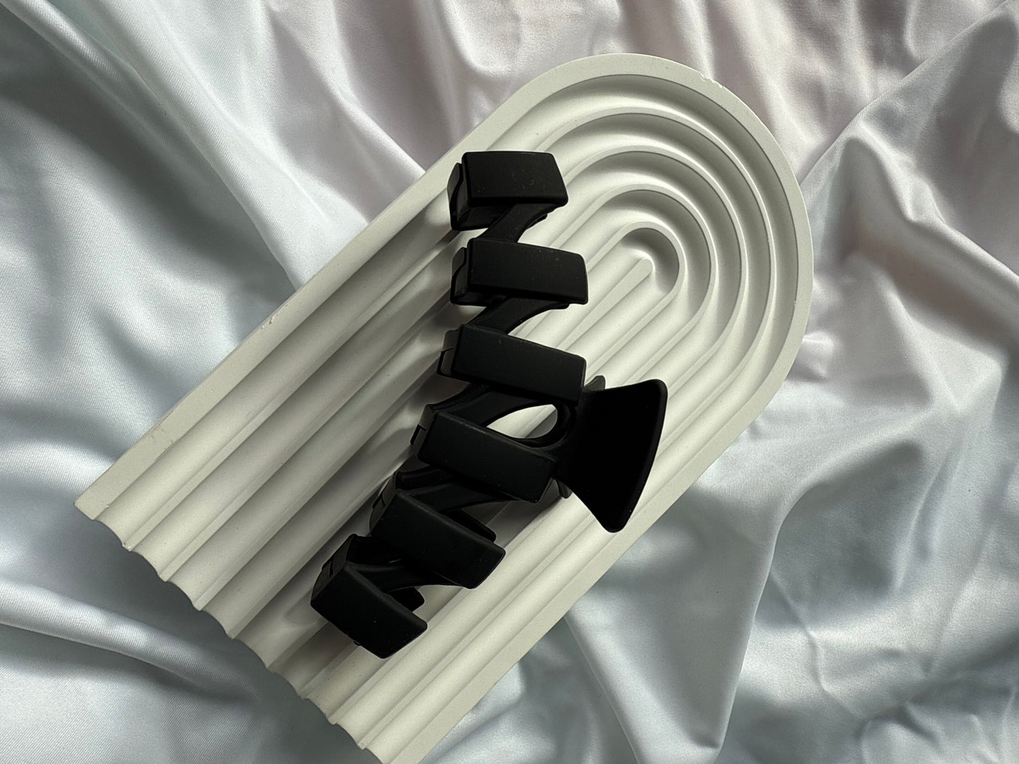 Hair Claw - Black ZigZag