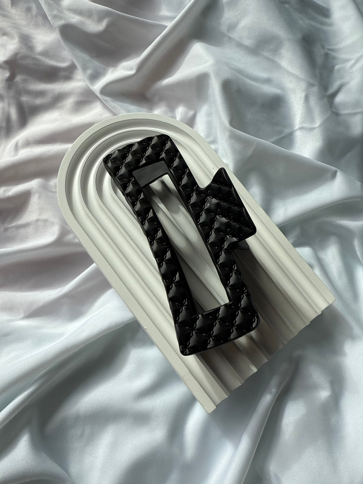 Hair Claw - XL Black Pattern