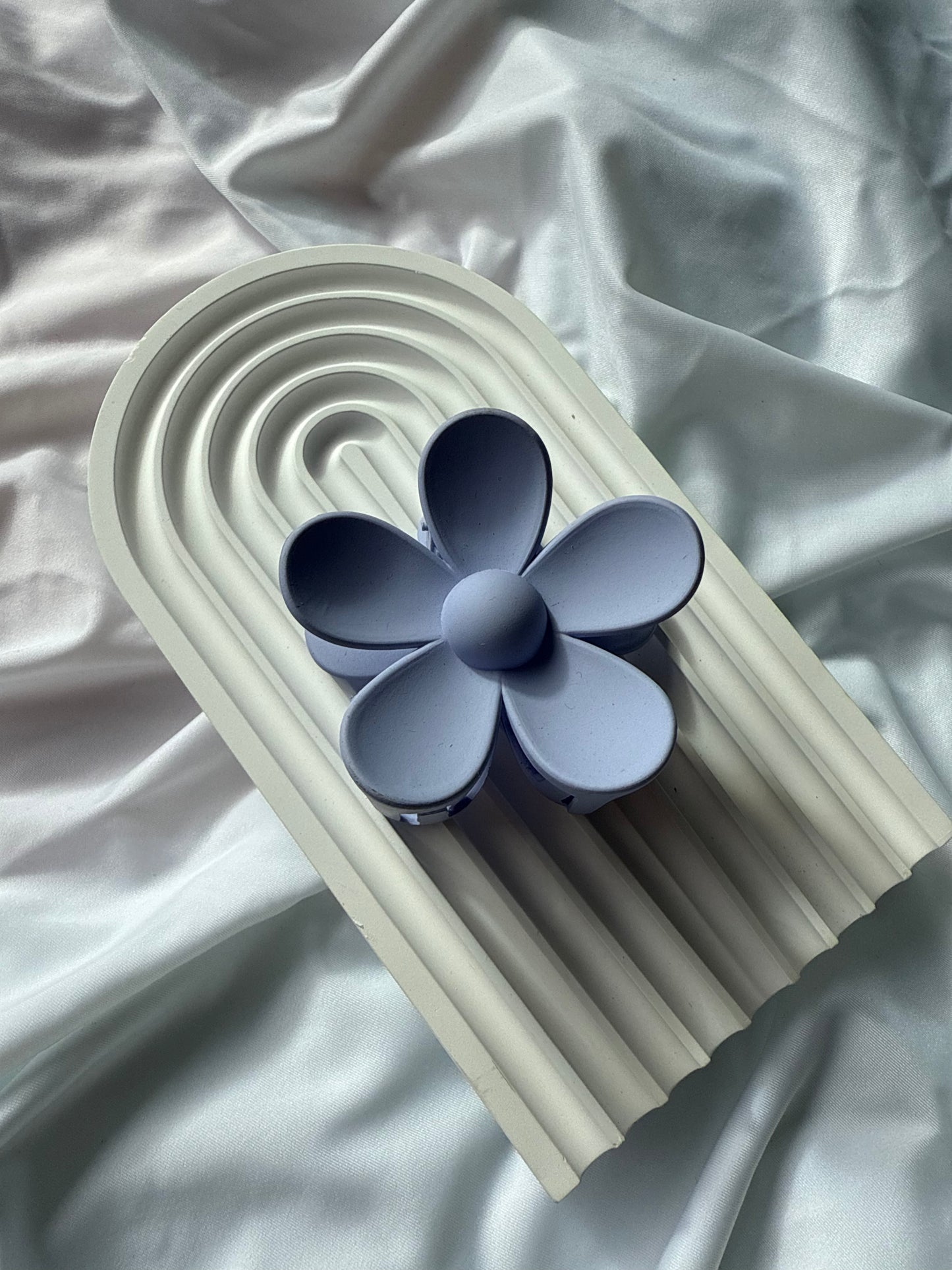 Hair Claw - Blue Flower