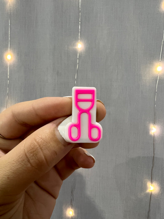 Croc Charm - Eyelash Curler